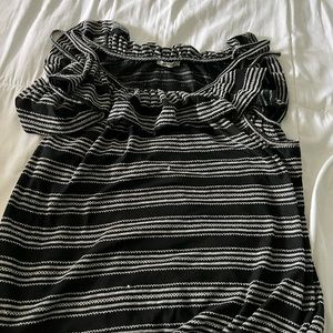 Max Studio Top - off shoulder